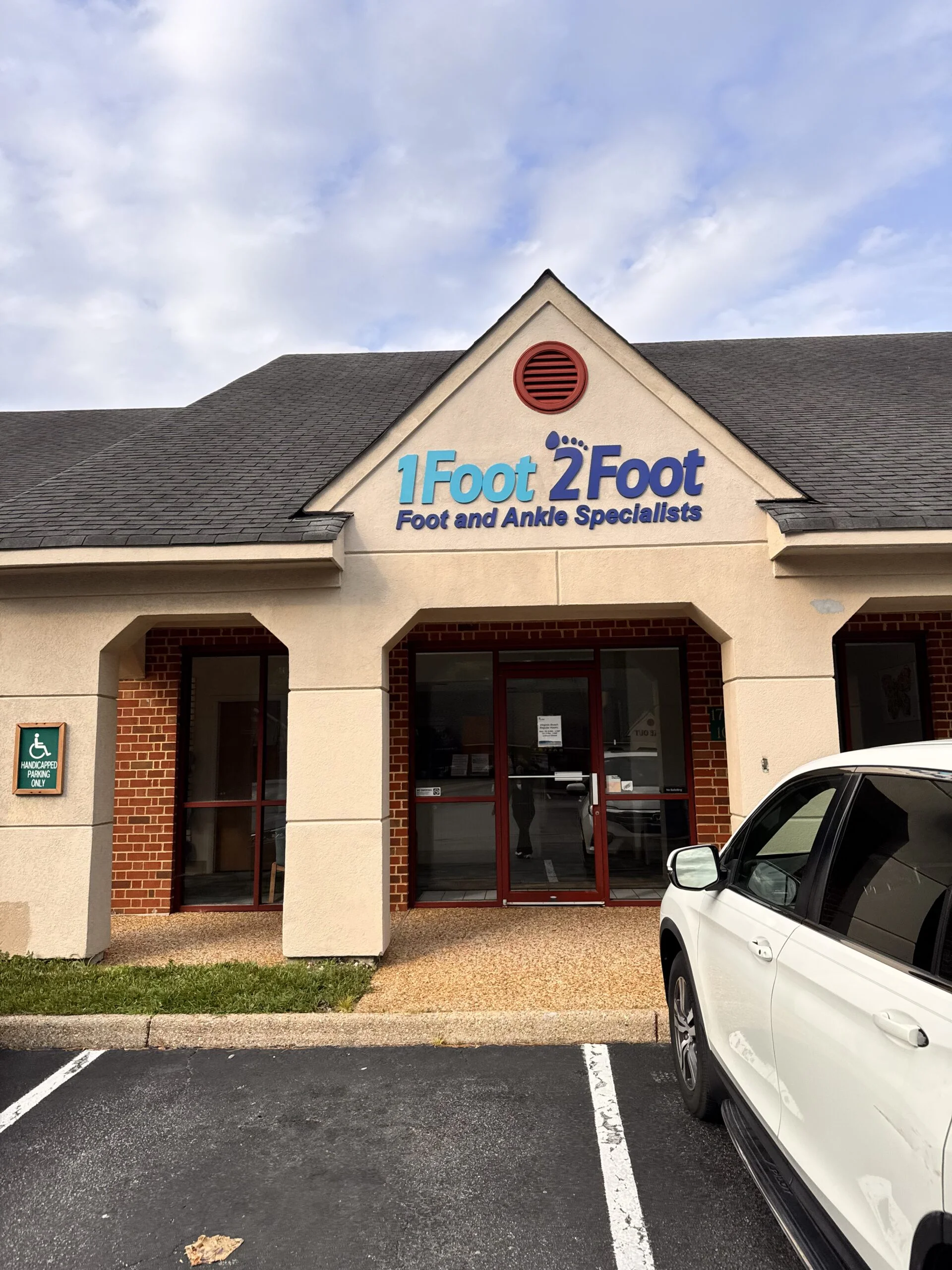 1Foot2Foot clinic in Virginia Beach